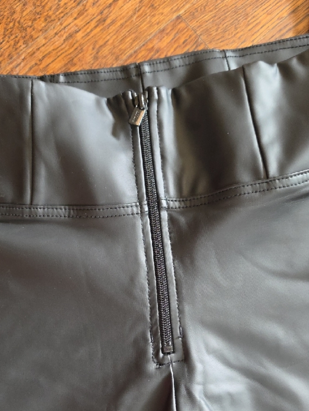Freddy WRUP Black Faux Leather High Waisted Leggings 7/8 Length Size XL - Picture 7 of 11